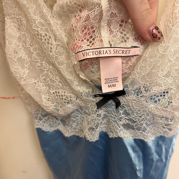 ✮⋆ Victorias Secret slip dress - Picture 4 of 4